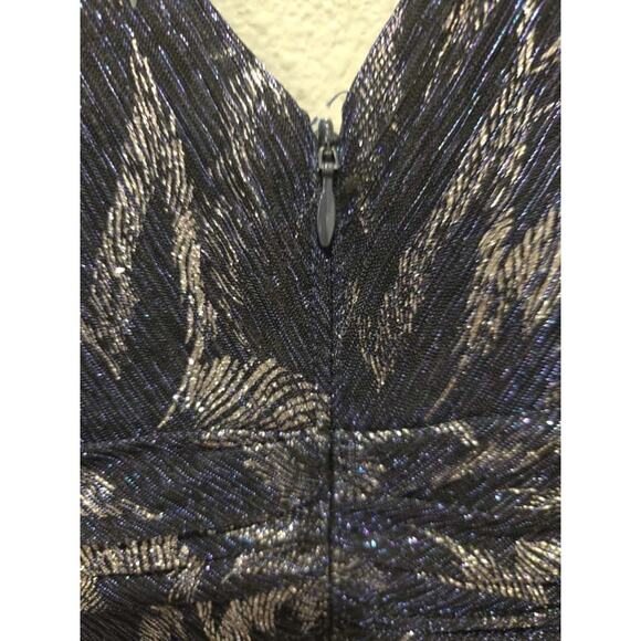 Betsy & Adam Women's One-Shoulder Metallic Floral Gown Blue Size 12 - Picture 12 of 14